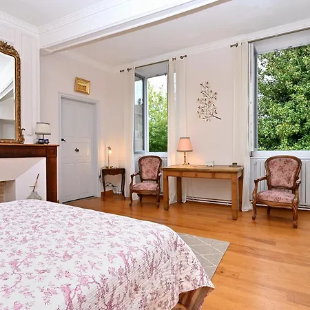 Maison L'arenoulat 度假居 Aspet